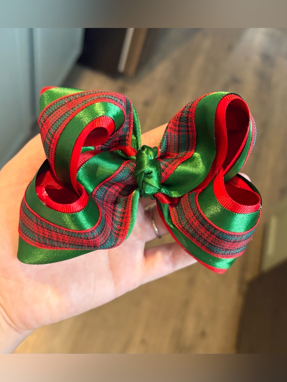 Green & Red Holiday Plaid Hair Bow